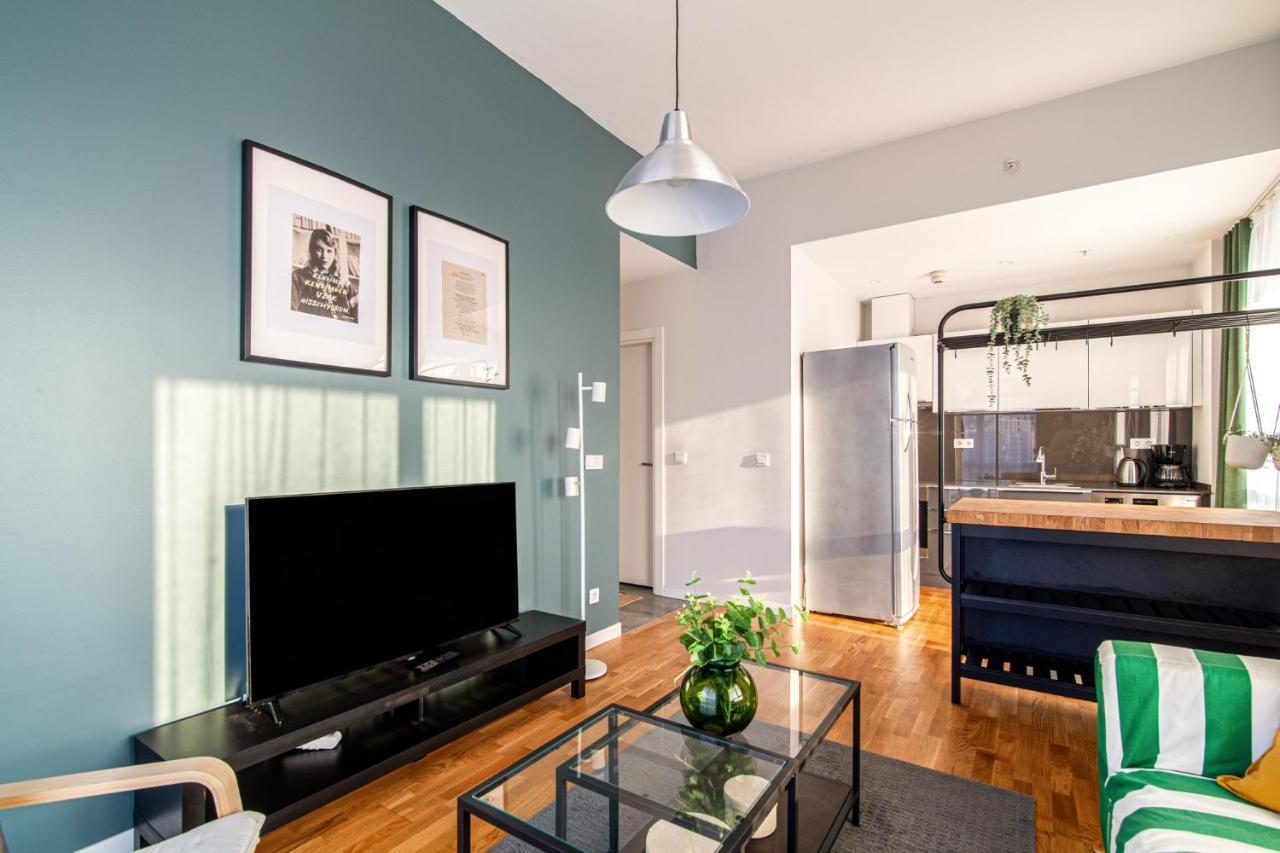 Modern Flat In Istanbul, 10 Min To Airport Metro Appartement Istambul